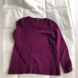 Women’s 100% cashmere sweater, size medium